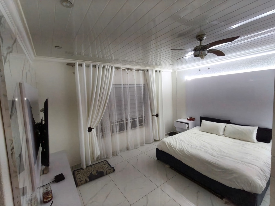 3 Bedroom Property for Sale in Boschdal North West